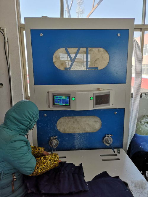 流量型稱重型充絨機(jī)充棉機(jī)如何選擇,教你輕松辨別全自動填充機(jī)器