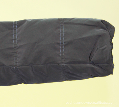 外貿服裝廠家批發供應收腰連帽女裝保暖羽絨服